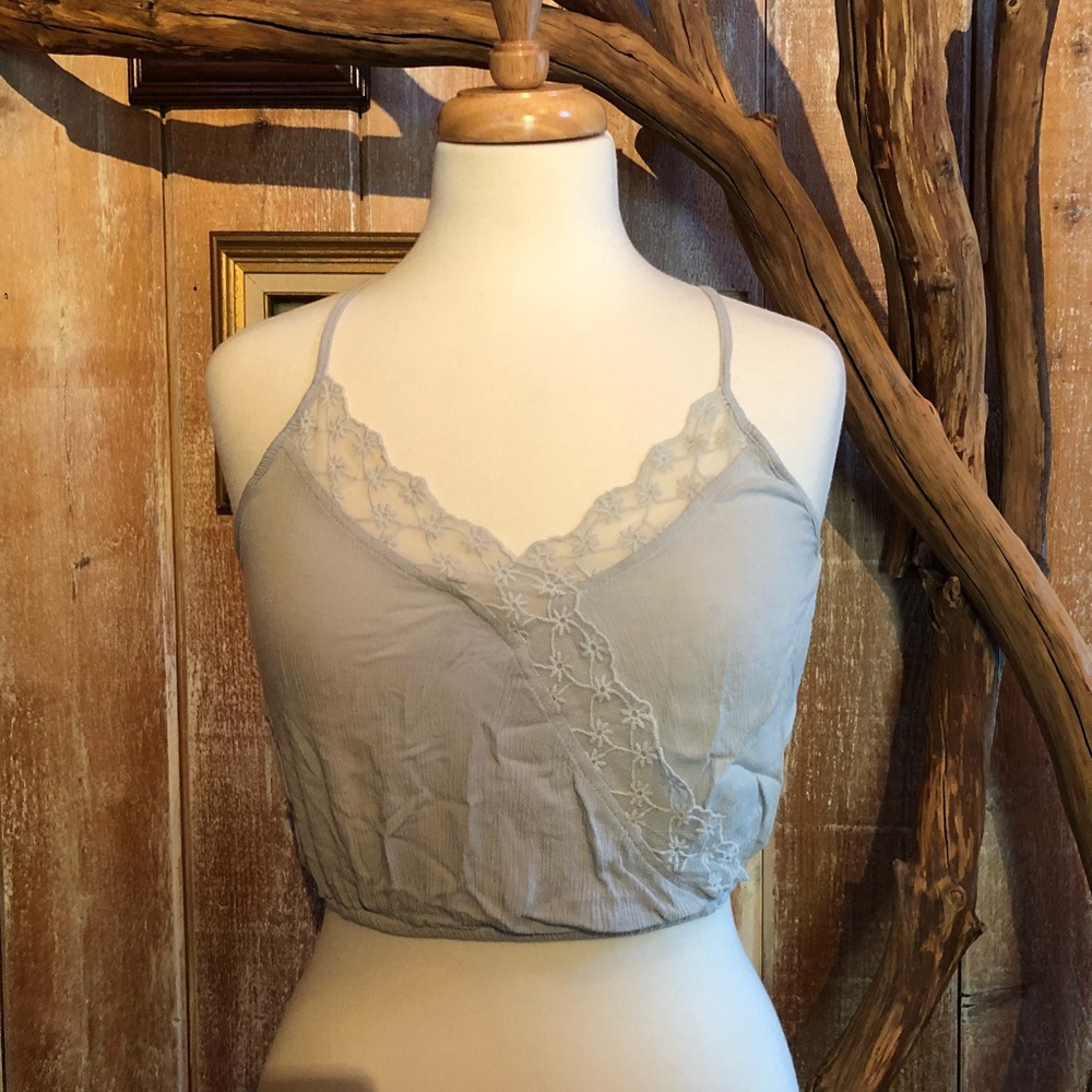Feminine baby blue crop