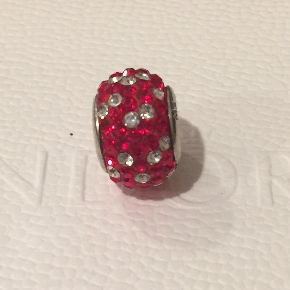 “Charmed Memories” red & clear Swarovski charm - Picture 2 of 3