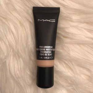 Mac Foundation