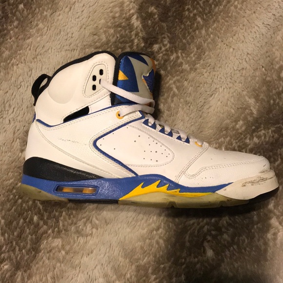 Jordan’s - Picture 2 of 3