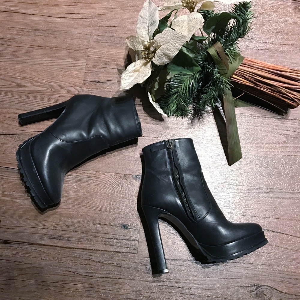 Black Zara Booties | Size 36 / 6