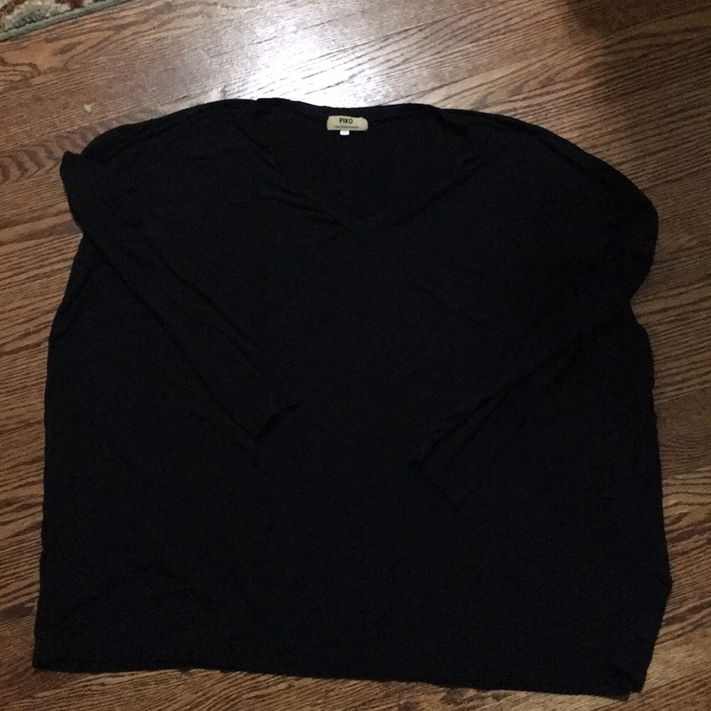 PIKO top excellent condition size small
