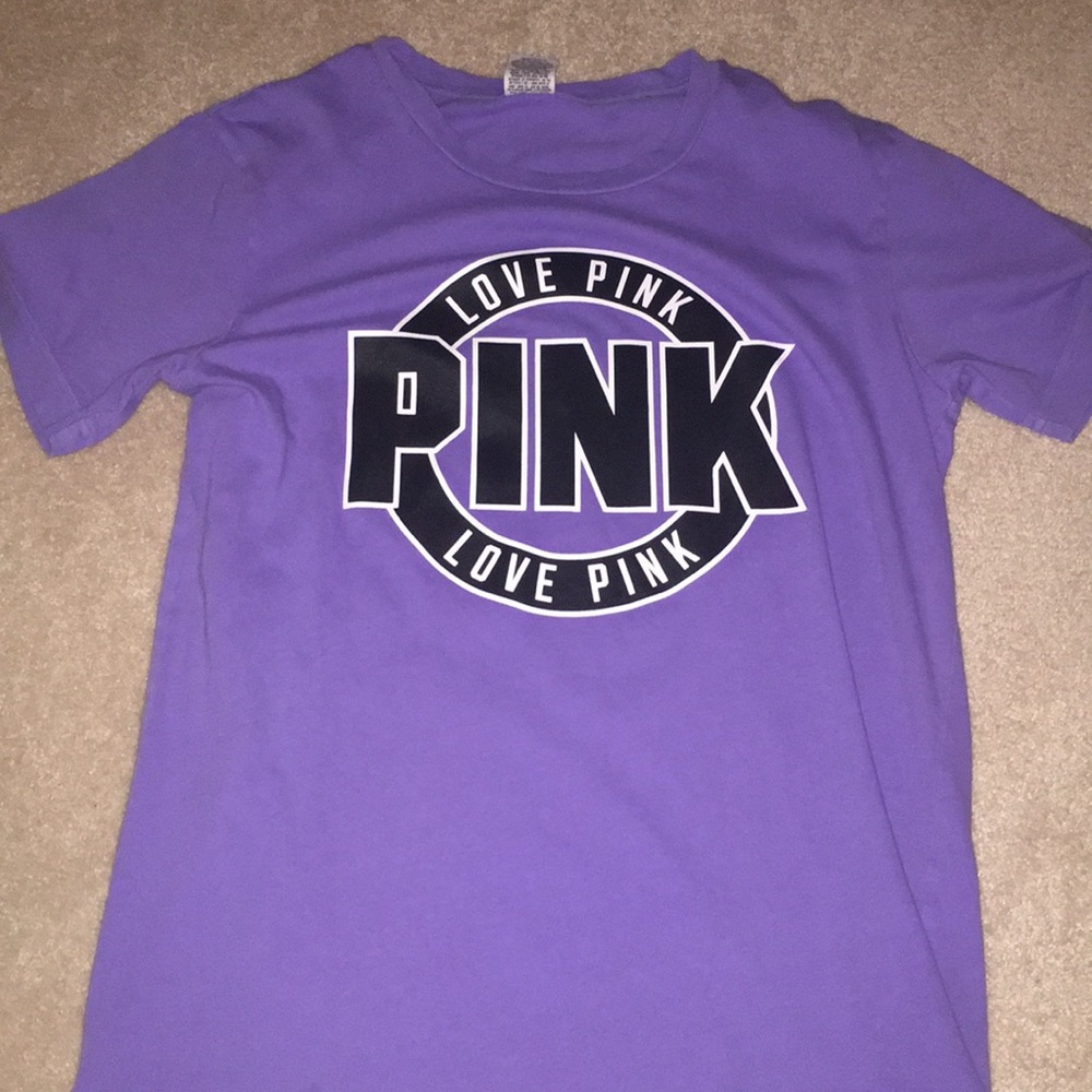 Victoria’s Secret Pink T-shirt