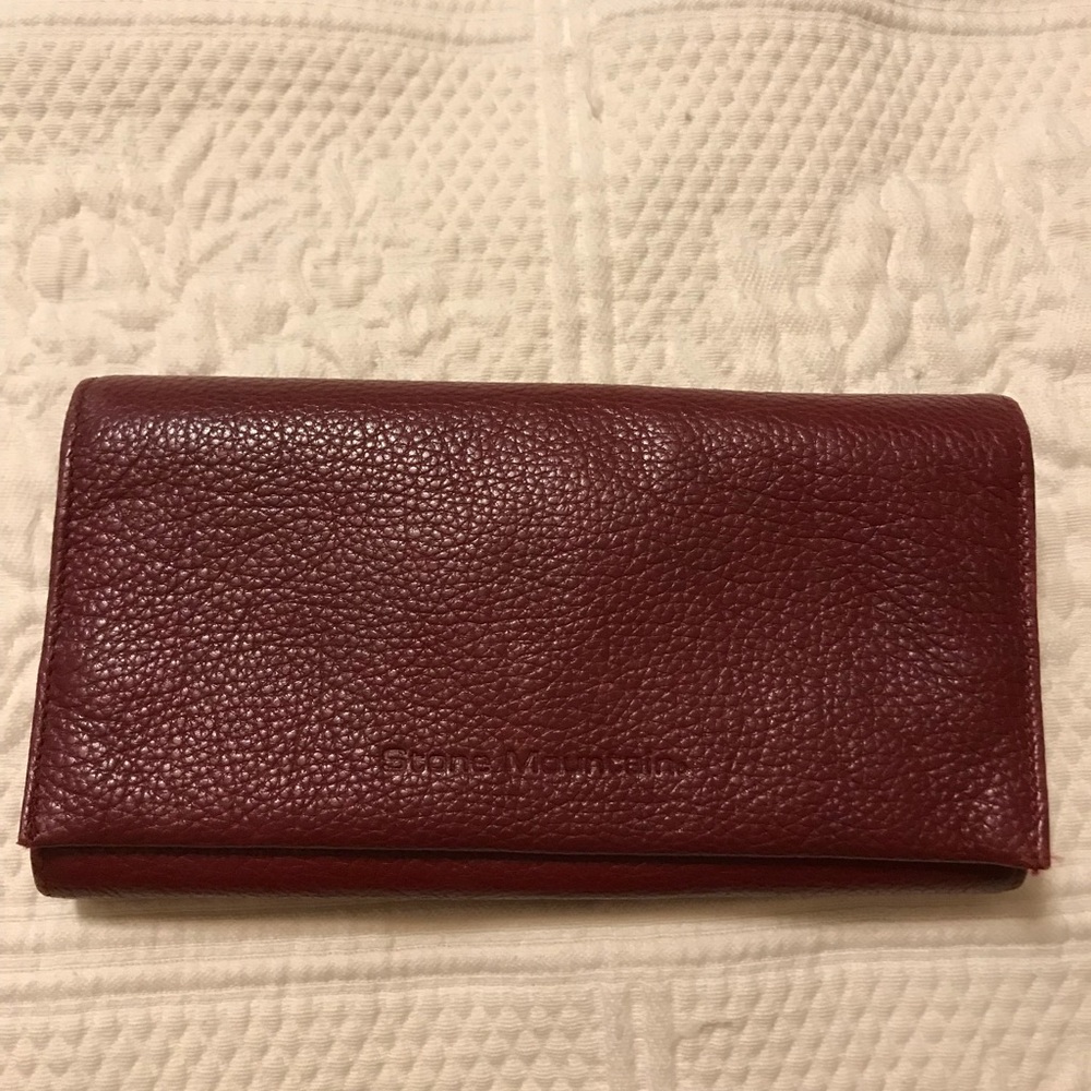 Stone Mountain leather wallet