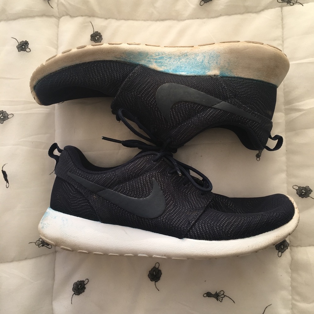 Midnight Blue Roshe