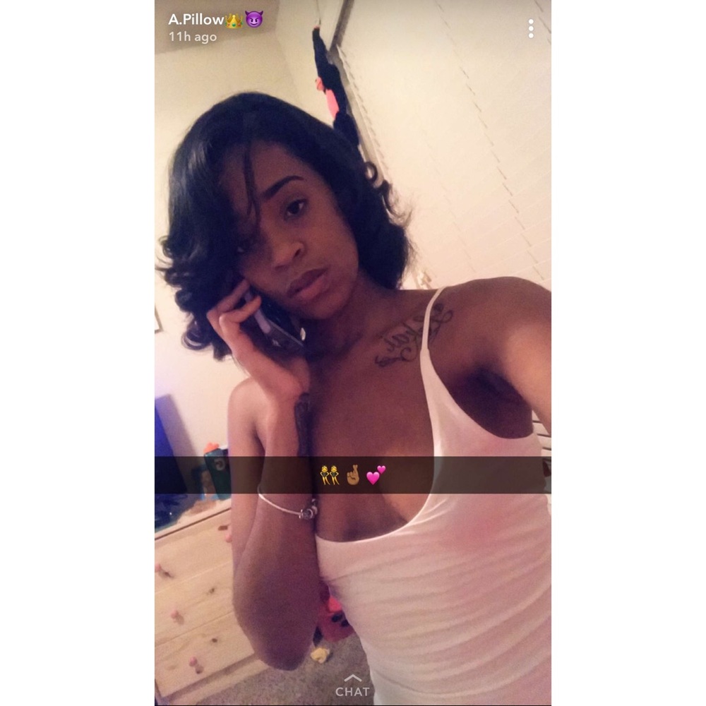 Meet your Posher, Maya