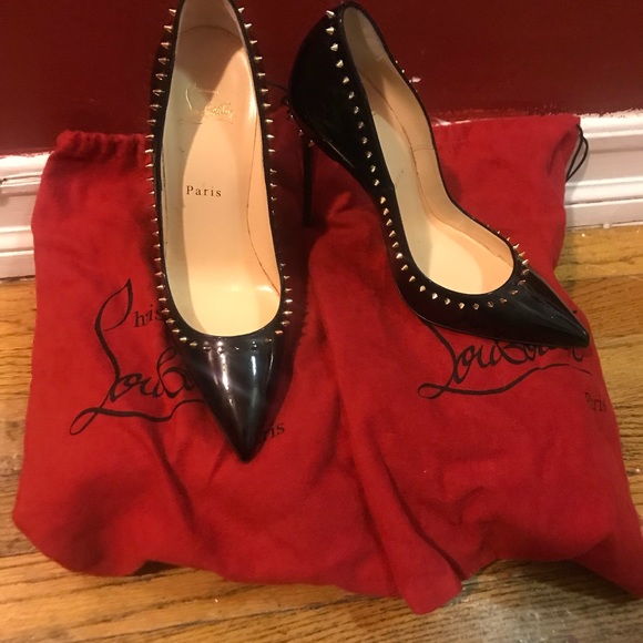 Authentic CHRISTIAN LOUBOUTIN Pumps - Picture 6 of 6