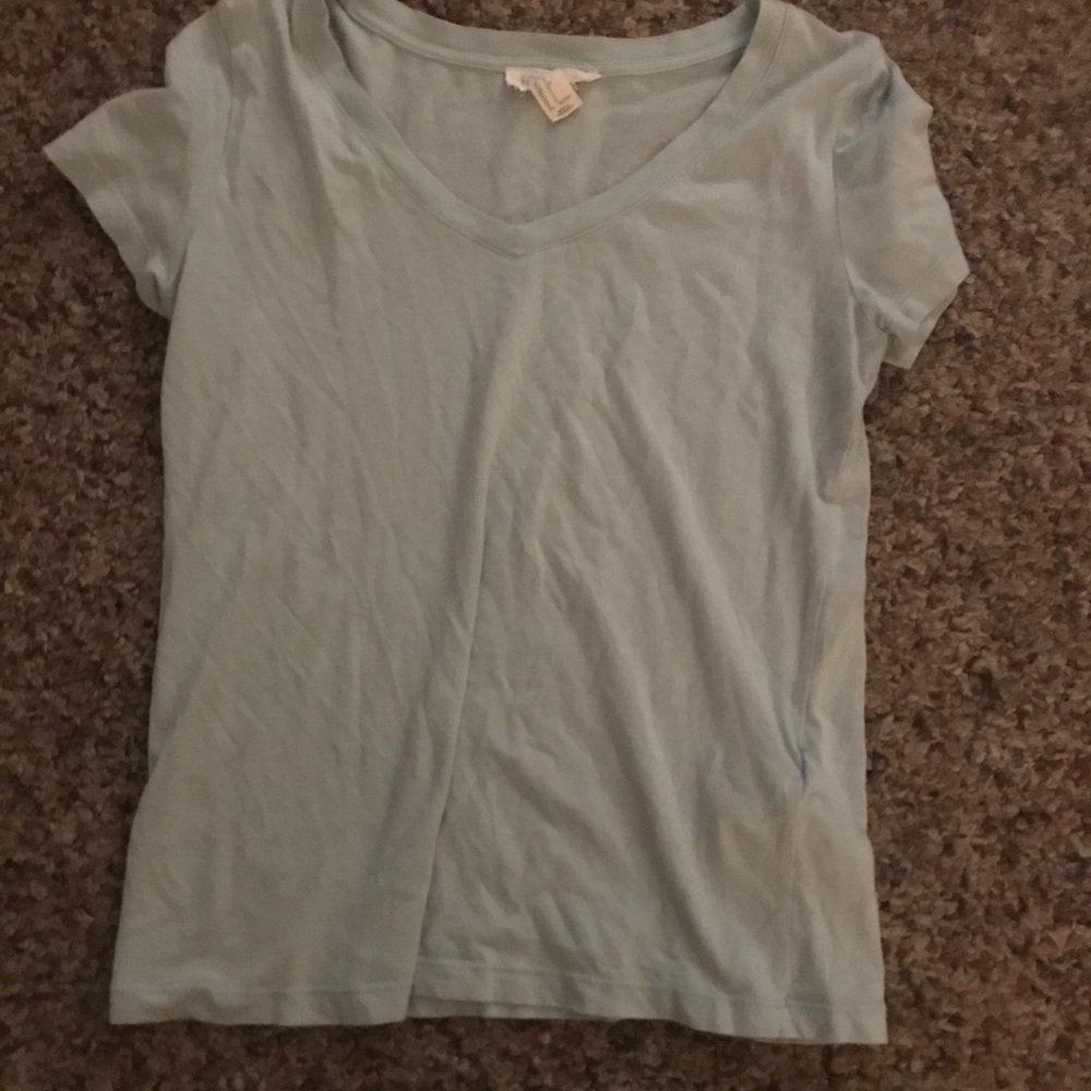 Both light blue and navy blue forever 21 2 shirts