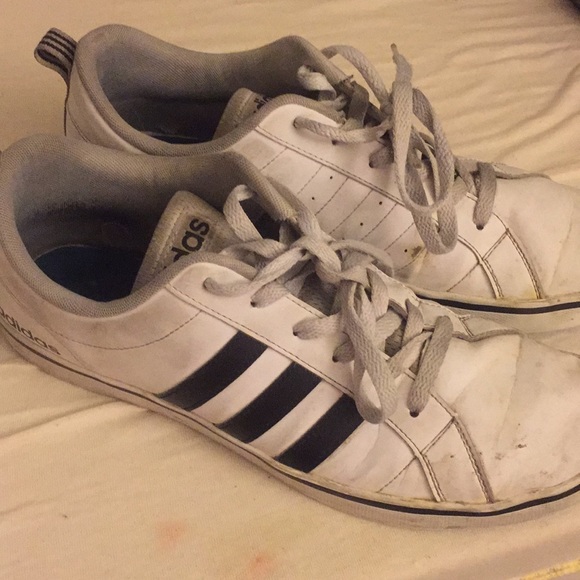 Adidas Size 11 Same Day Shipping - Picture 1 of 3