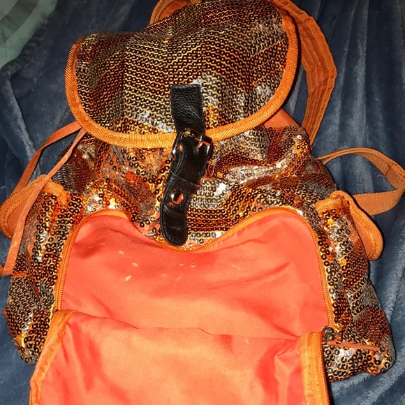 🚫SOLD🚫 - Picture 3 of 6