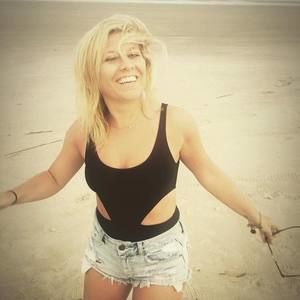 Meet your Posher, Oliviah