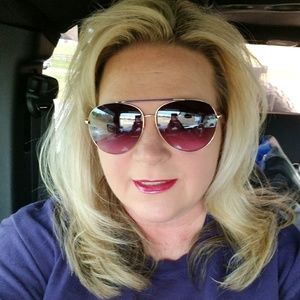 Meet your Posher, Tracy