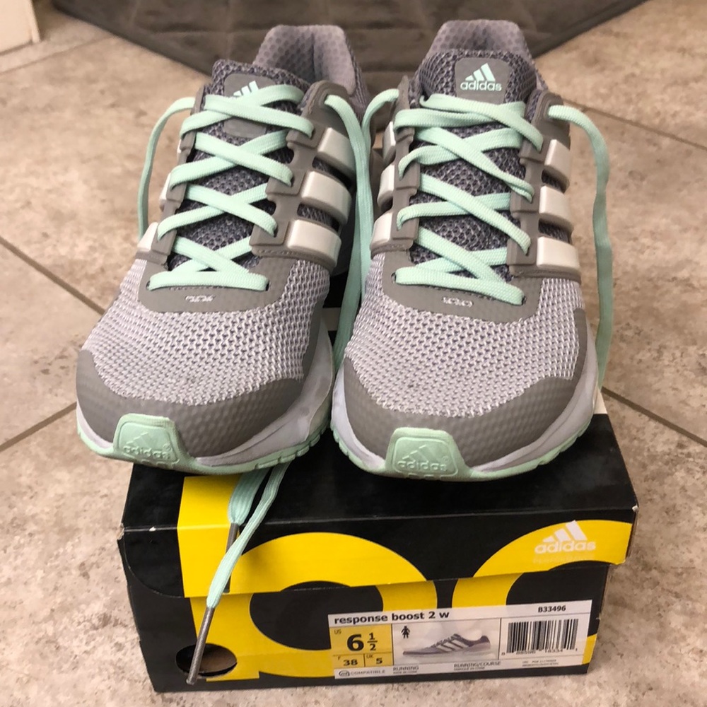 Adidas Response Boost 2