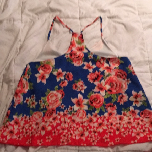 Cute sleeveless blouse - Picture 2 of 2