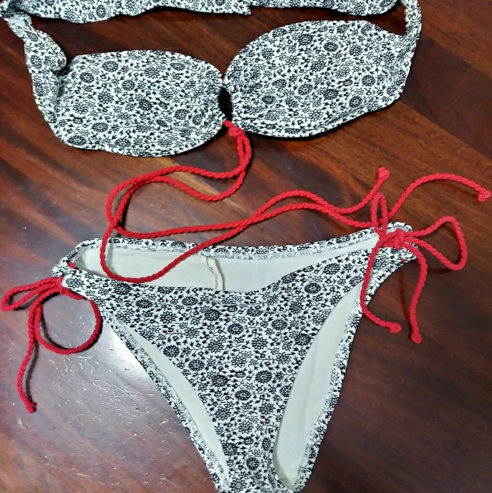 American Eagle bathing suit