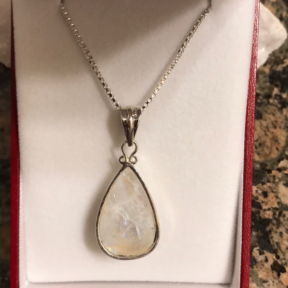 STERLING SILVER RAINBOW MOONSTONE PENDANT NIB - Picture 4 of 5