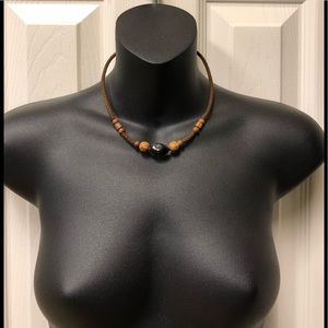 NWOT- Native necklace
