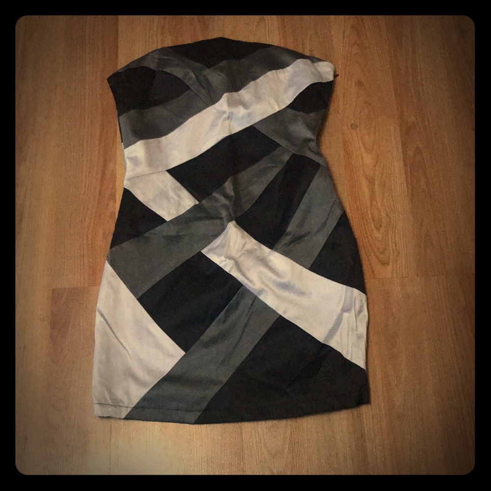 Mini strip staples dress