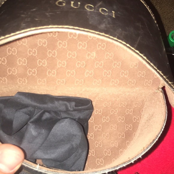 Gucci sun glasses