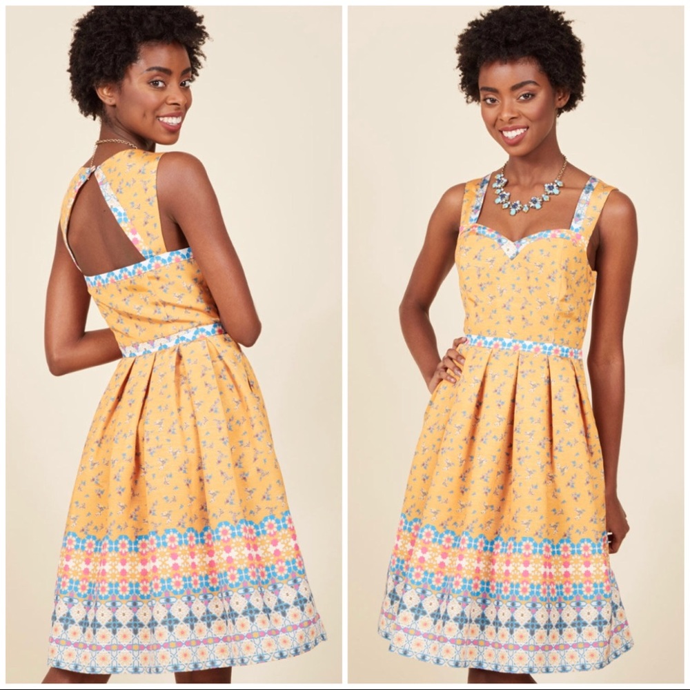 💛Goldenrod 👗Vintage Floral A-Line Dress, Pockets