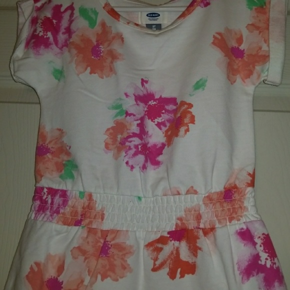 OLD NAVY TODDLER FLORAL DRESS SIZE 3T - Picture 4 of 4
