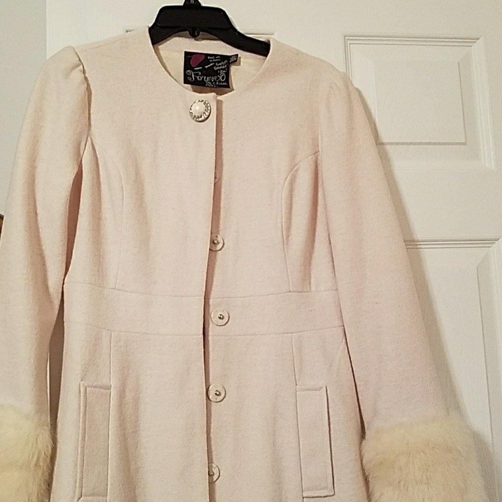 Winter pea coat