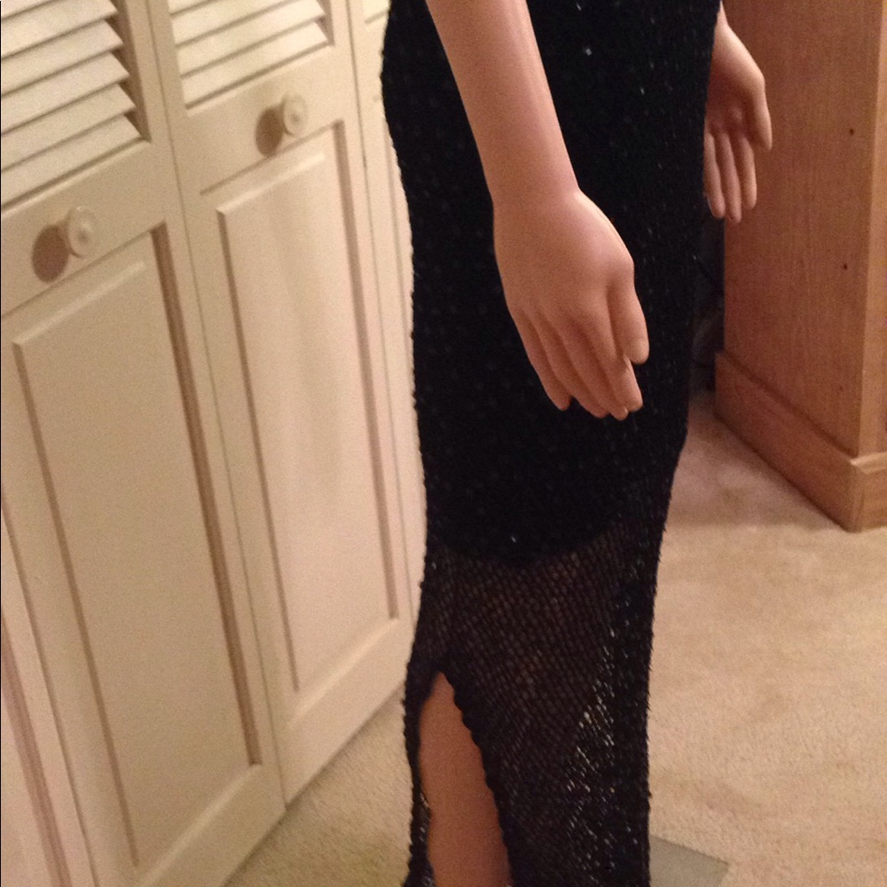 Dress - Picture 4 of 5