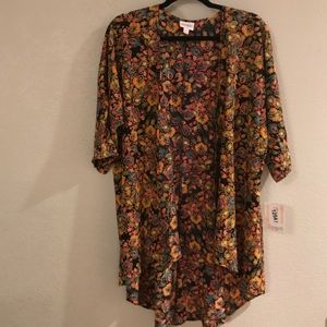 Vibrant floral Lindsay LuLaRoe
