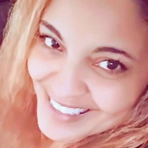 Meet your Posher, Nakia