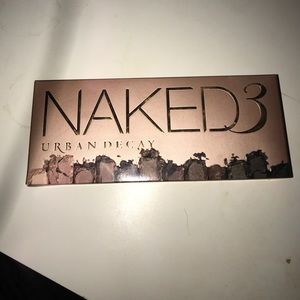 NEVER USED URBAN DECAY NAKED 3 PALETTE👀