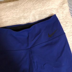Blue Nike leggings