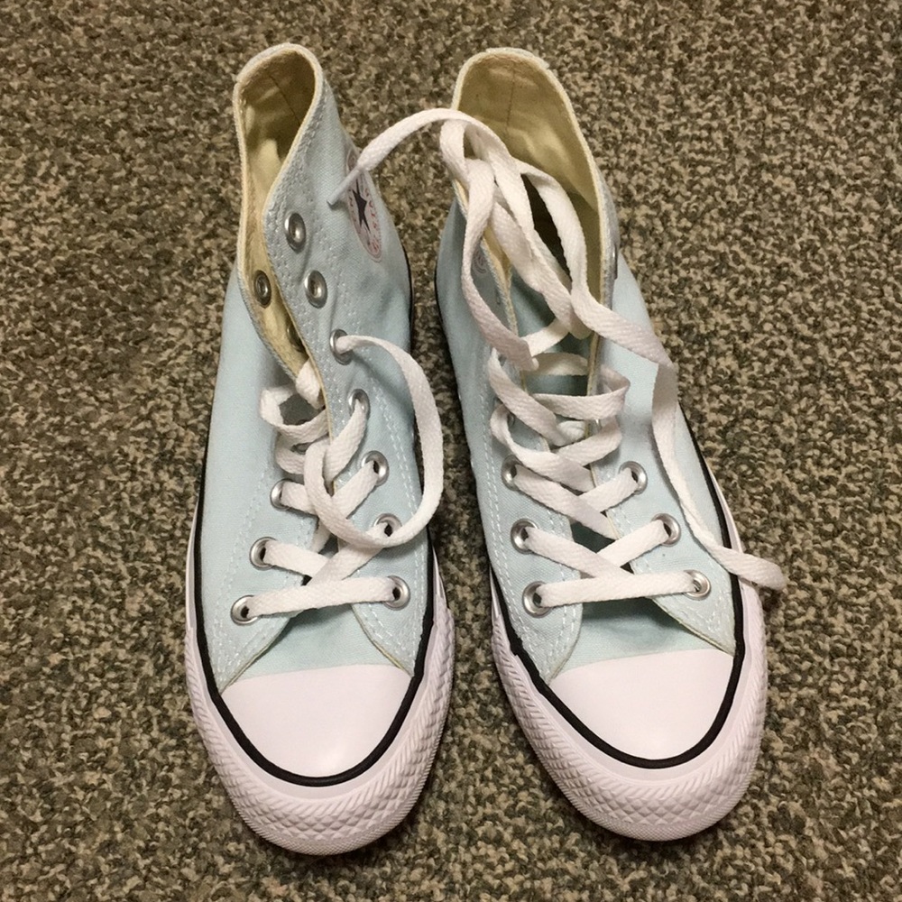 Polar blue High-Top Converse