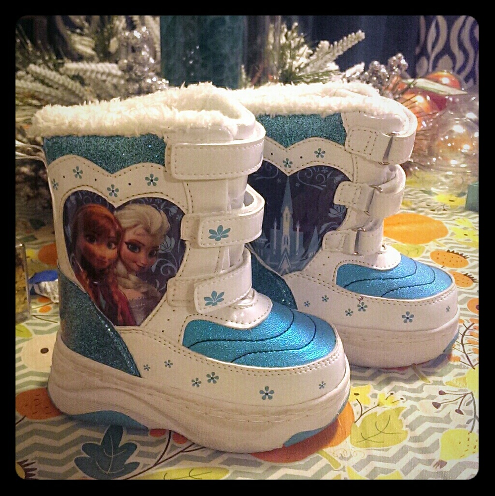 Snow boots disney frozen
