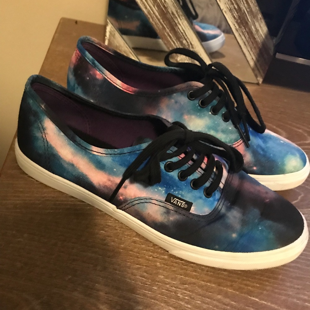 Galaxy Vans