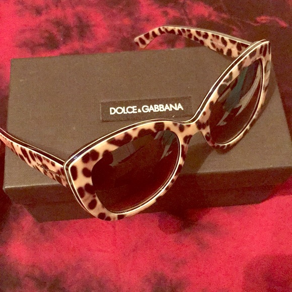 Dolce and Gabbanna Sunglasses main image 7