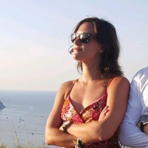 Meet your Posher, Laura