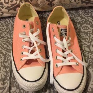 Women’s Converse Sneakers
