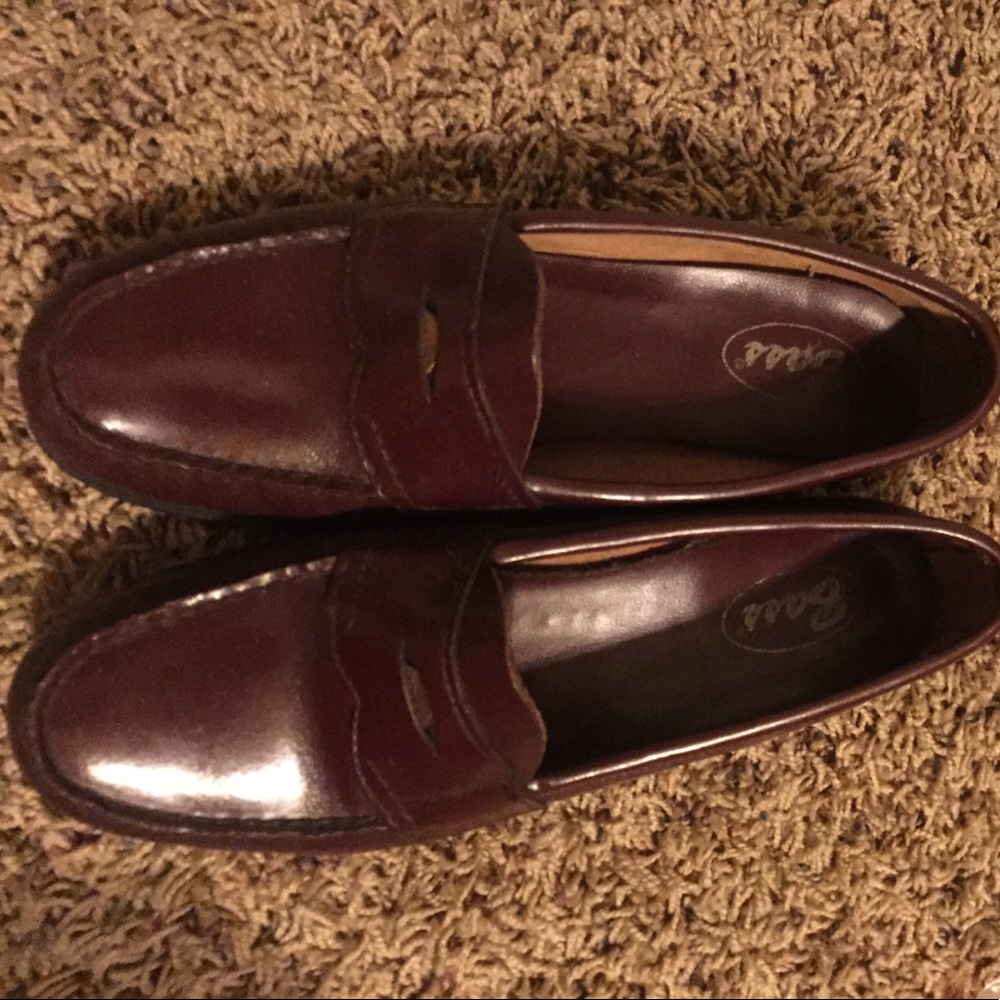 Vintage Bass Penny Loafers