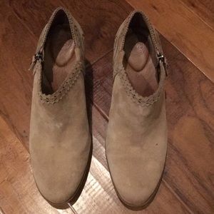 Nurture tan suede booties