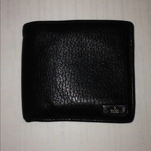 100% Authentic Men's Gucci Wallet Made In Italy