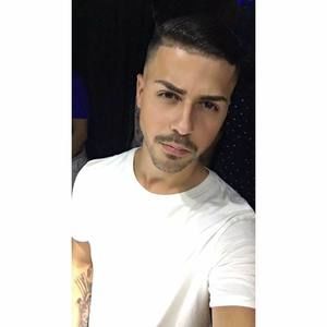 Meet your Posher, Ezequiel