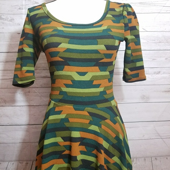 LuLaRoe Nicole - Picture 1 of 1