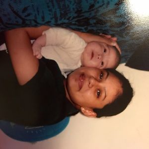 Meet your Posher, Sharon