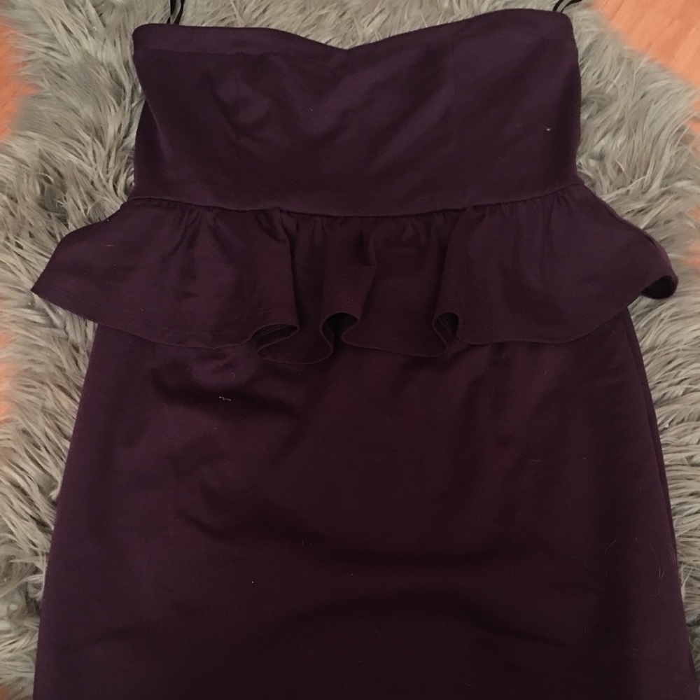 Juniors dress.