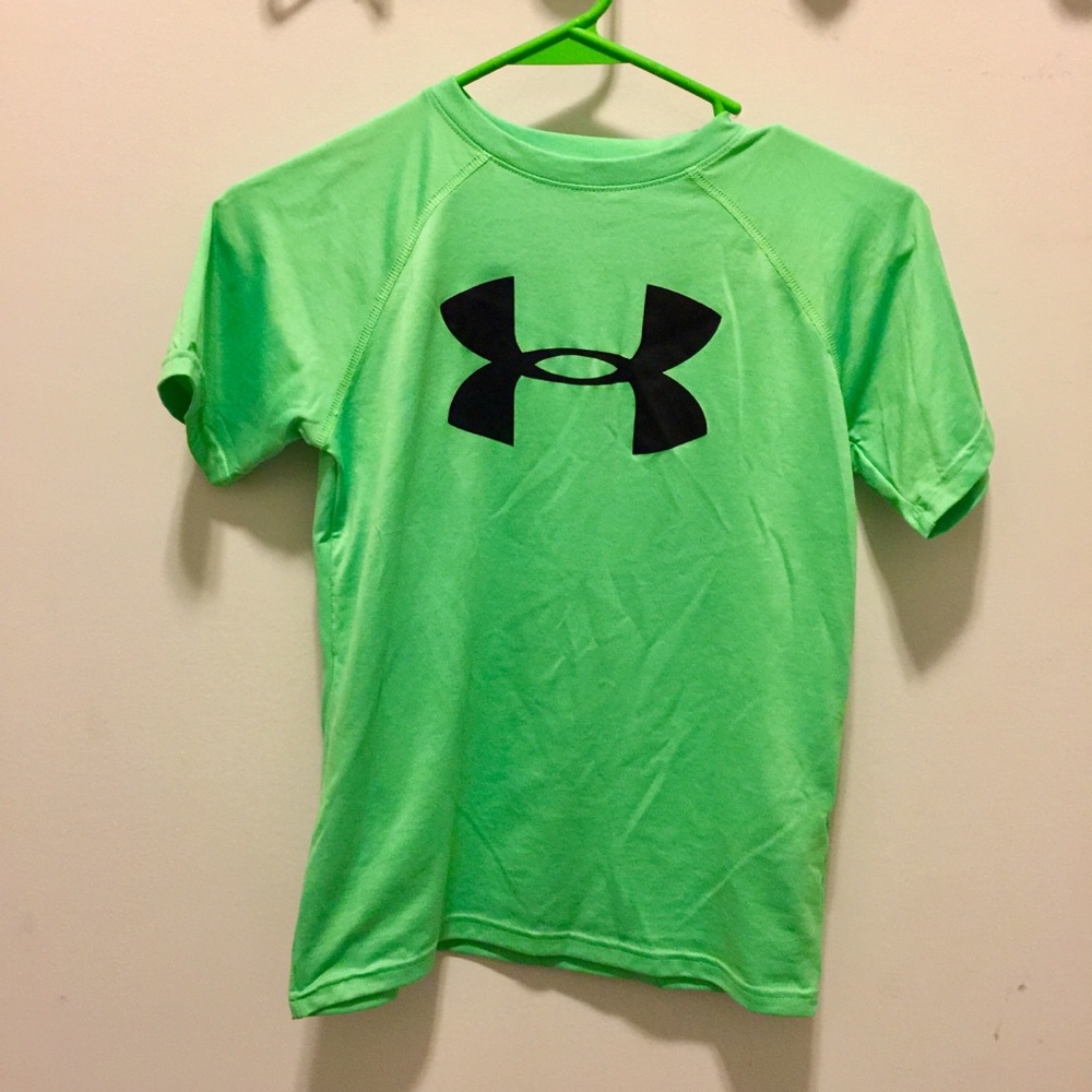 Under Armour youth small shirt