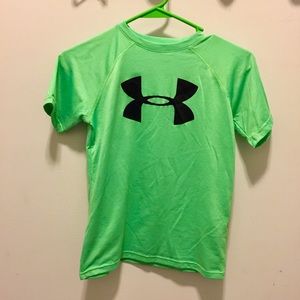 Under Armour youth small shirt