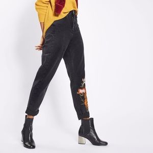 Topshop MOTO Tiger Embroidered Mom Jeans