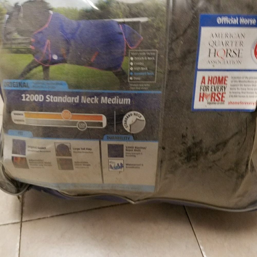 1200 count horse blanket