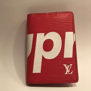 supreme pocket organizer