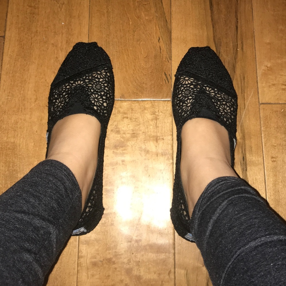 Black Crochet Toms Woman's 8.5
